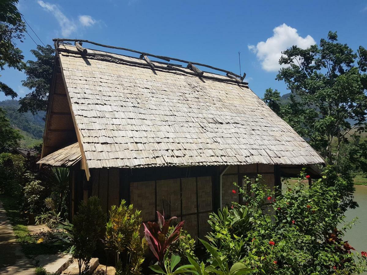 Nong Kiau Riverside Hotel Nong Khiaw Exterior photo