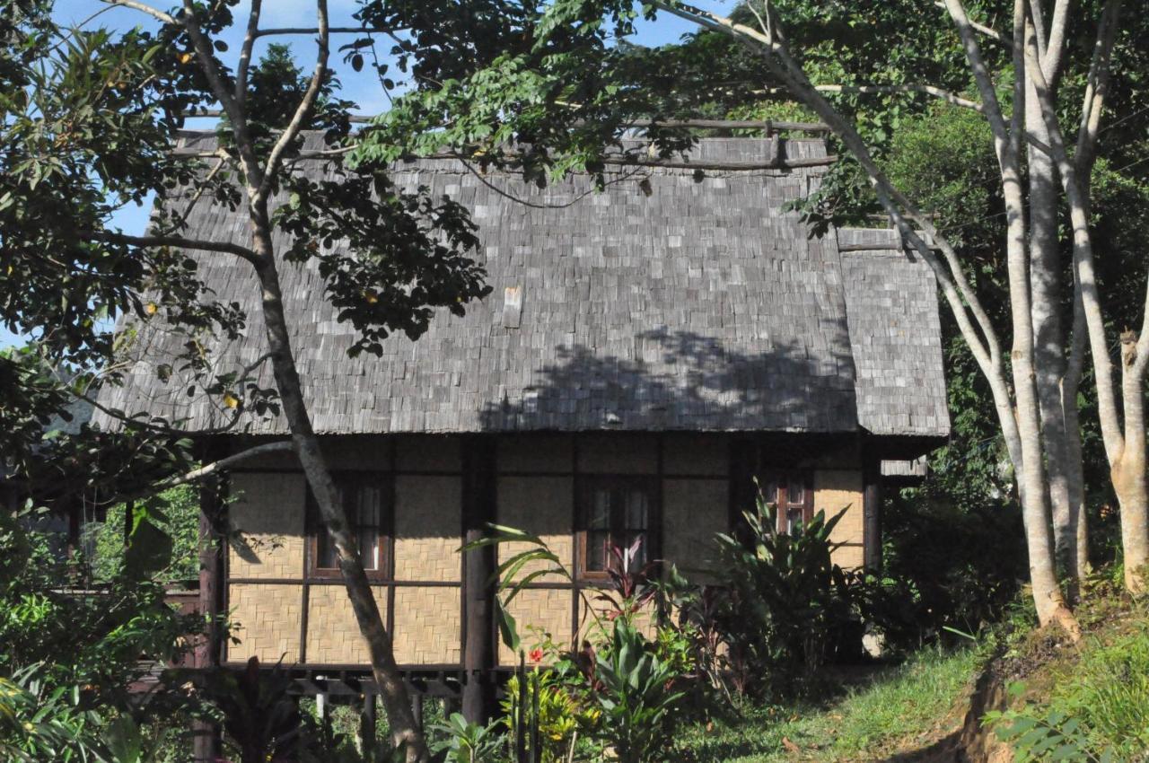 Nong Kiau Riverside Hotel Nong Khiaw Exterior photo